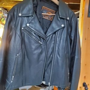 Fully lined leather motorcycle coat